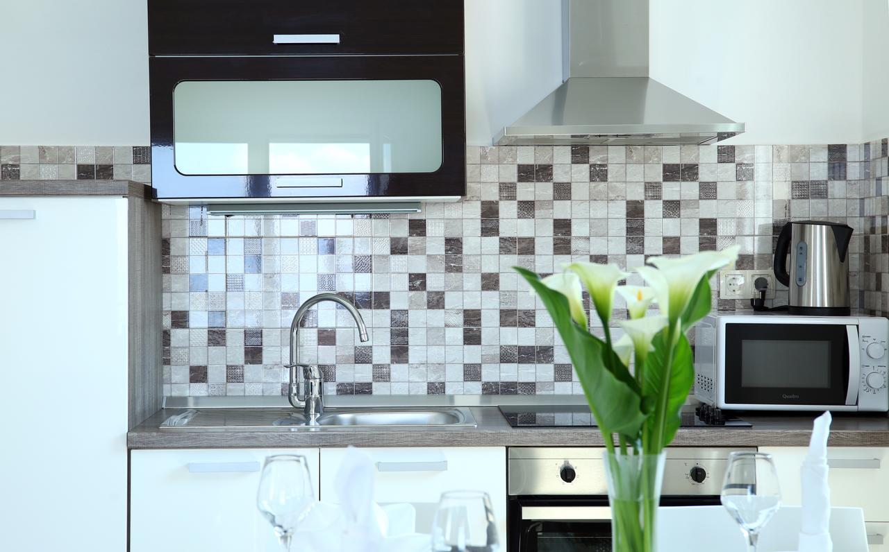 Apartments Nemira Exclusive Омиш Экстерьер фото